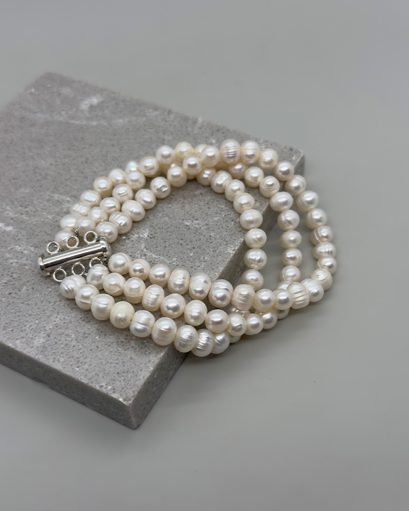 Pulsera tres vueltas de perlas cultivadas cierre plata 9.25