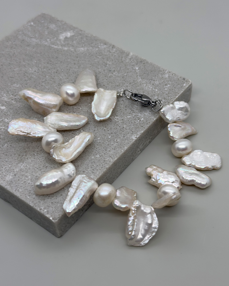 Pulsera clasica de perlas cultivadas mabe cierre plata 9.25