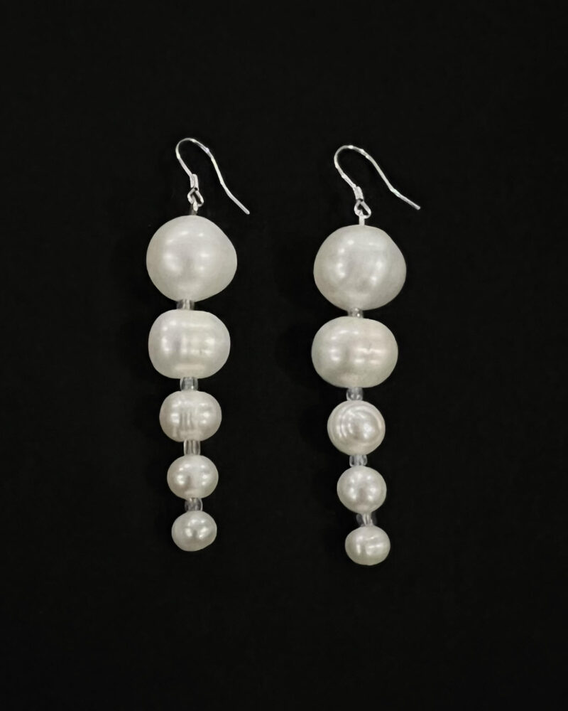 Arete gancho de plata 9.25 y perlas cultivadas en degradado