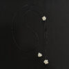 Collar de hilo con 3 bolas de perlas cultivadas