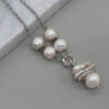 Collar con cadena de acero y perlas de 10mm