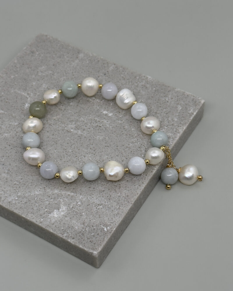 Pulsera elástica con perlas cultivadas semibarrocas