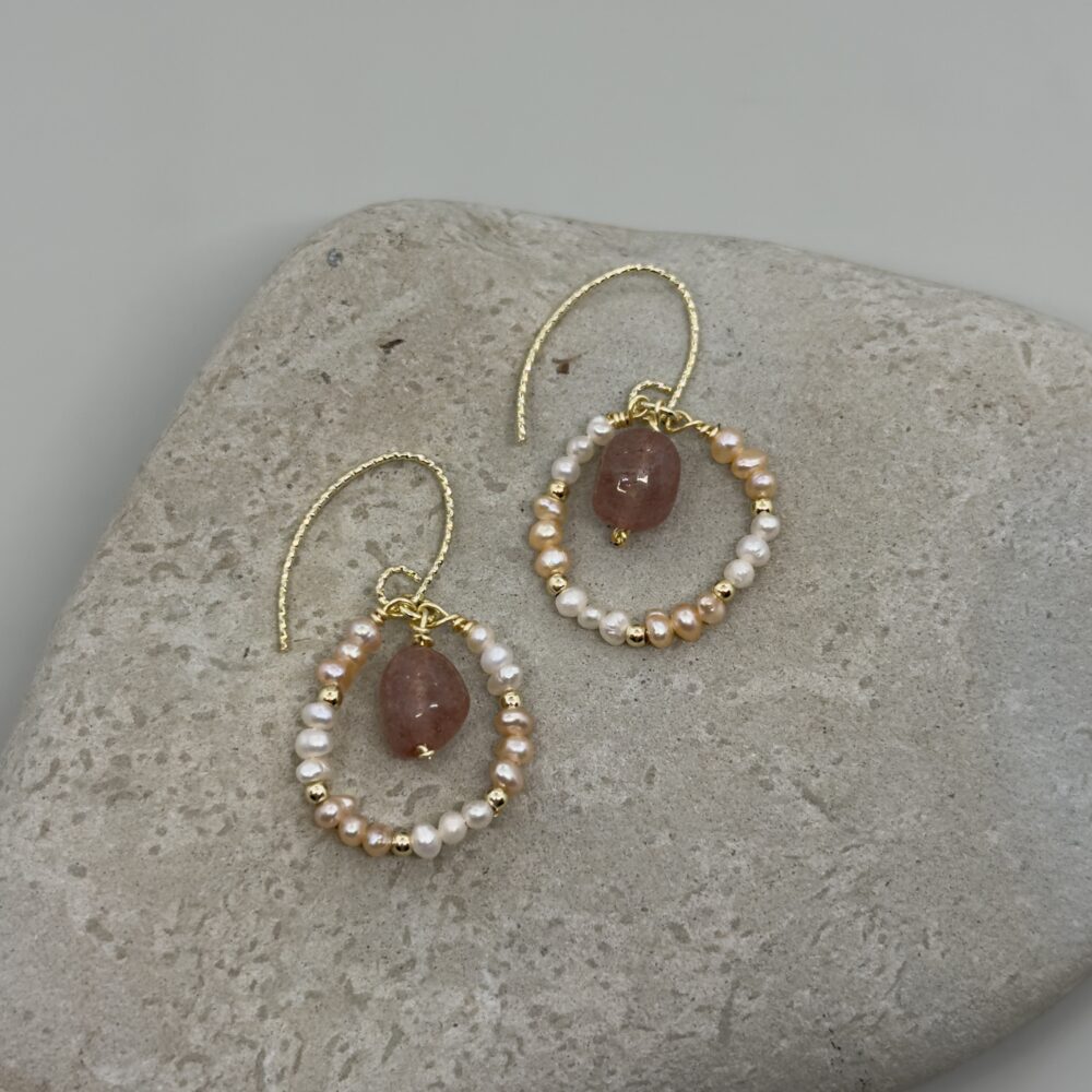 Argollas con perlas cultivadas de 2mm - Imagen 3