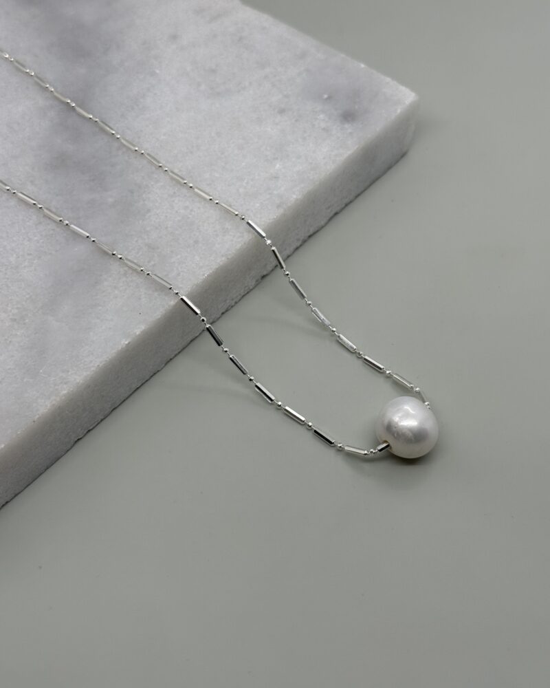 Cadena de plata 9.25 con perla de 12mm