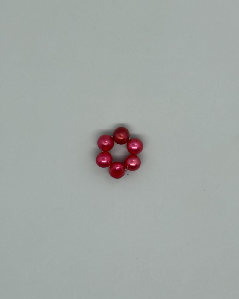 Aro de 6 perlas cultivadas rojas