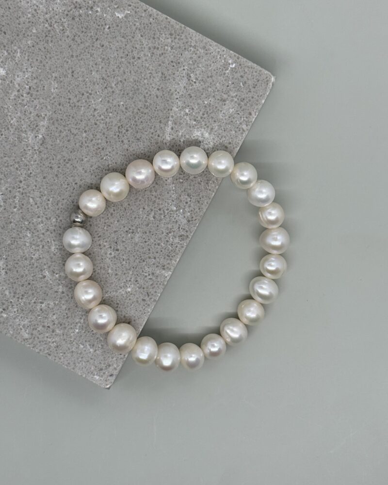 Pulsera elástica con perlas cultivadas de 8mm