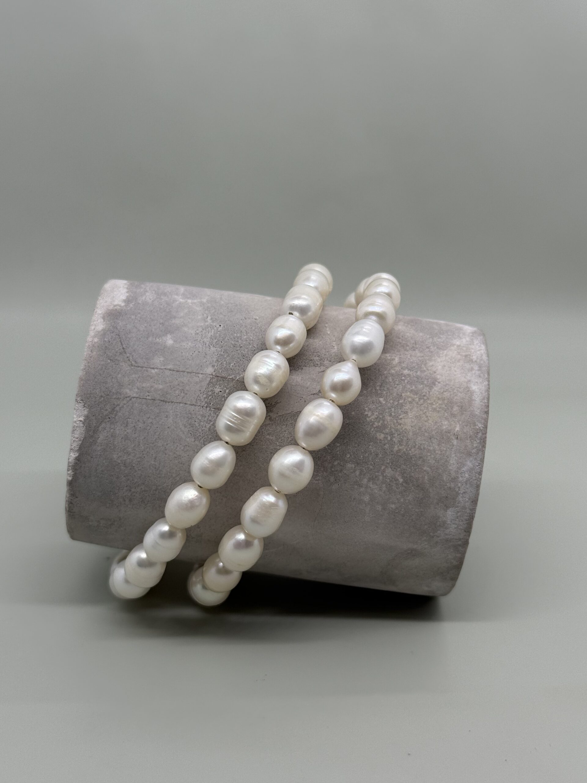 Pulsera de alambre con perlas cultivadas oval - Imagen 3