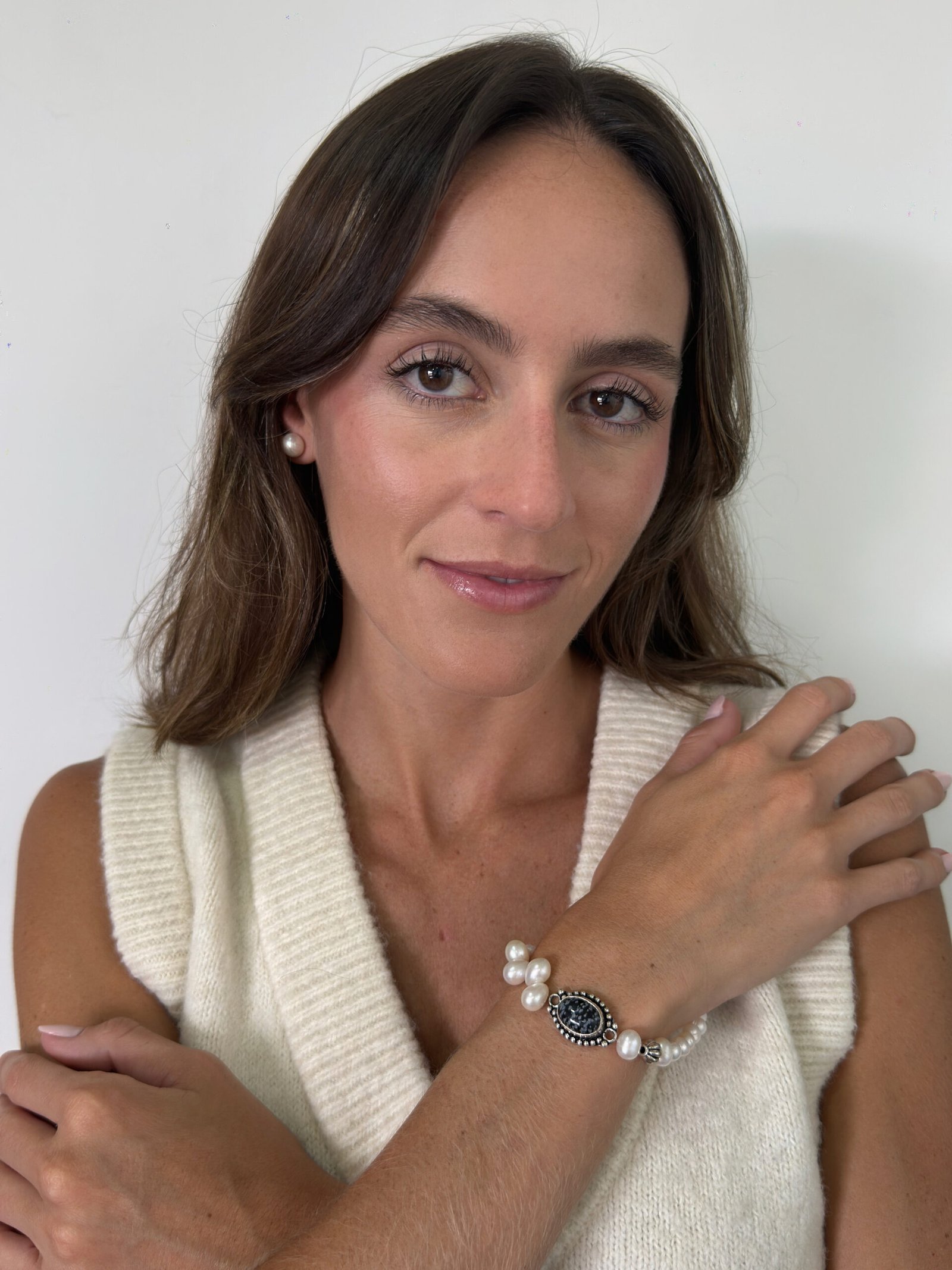 Pulsera de perlas cultivadas con centro de plata 9.25 y piedra natural obsidiana - Imagen 2