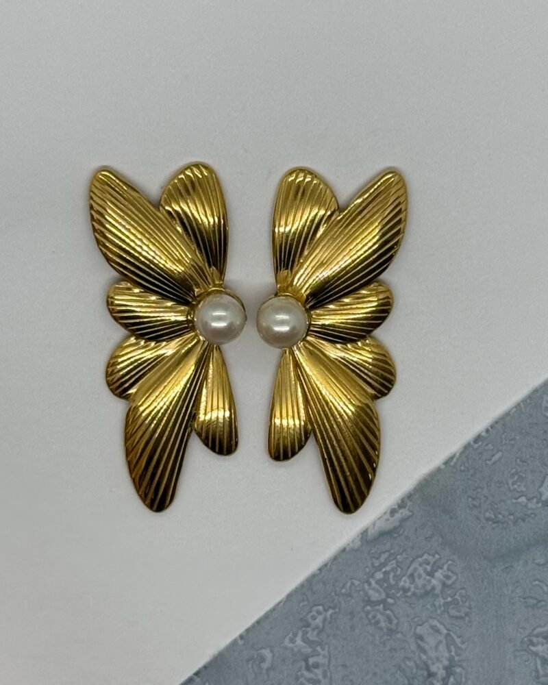 Aretes flor de acero inoxidable con perlas cultivadas