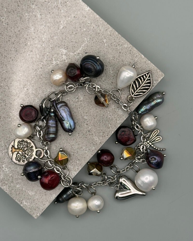 Pulsera cadena acero con dijes de perla y acero